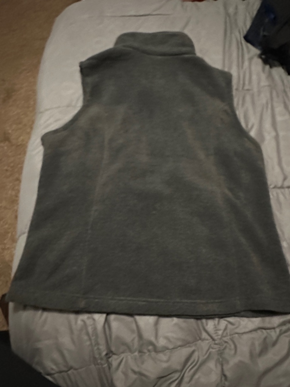 Columbia women's Charcoal Gray Fleece Vest - Full Zip size XL - Picture 3 of 3